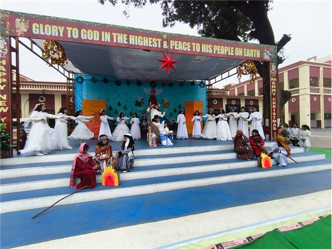 CLASS 1 & 2 CHRISTMAS ASSEMBLY