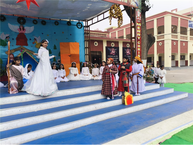 CLASS 1 & 2 CHRISTMAS ASSEMBLY