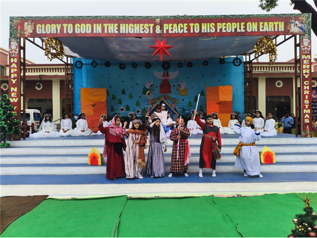 CLASS 1 & 2 CHRISTMAS ASSEMBLY