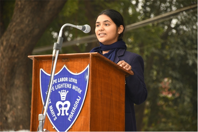 USM ACTIVITY-WINTER SMILES