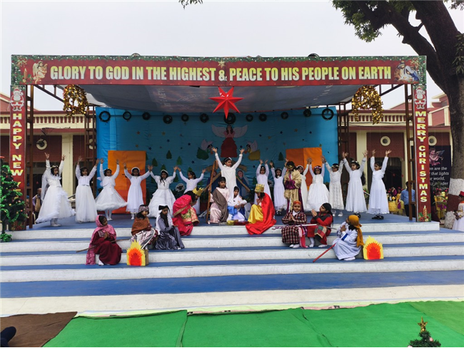 CLASS 1 & 2 CHRISTMAS ASSEMBLY