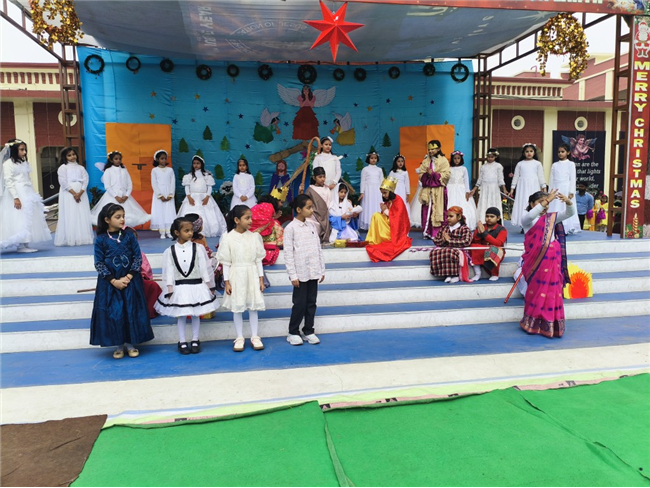 CLASS 1 & 2 CHRISTMAS ASSEMBLY