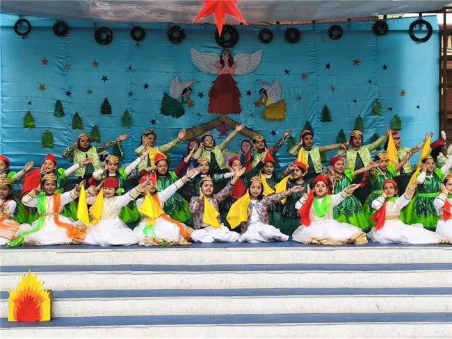 CLASS 1 & 2 CHRISTMAS ASSEMBLY
