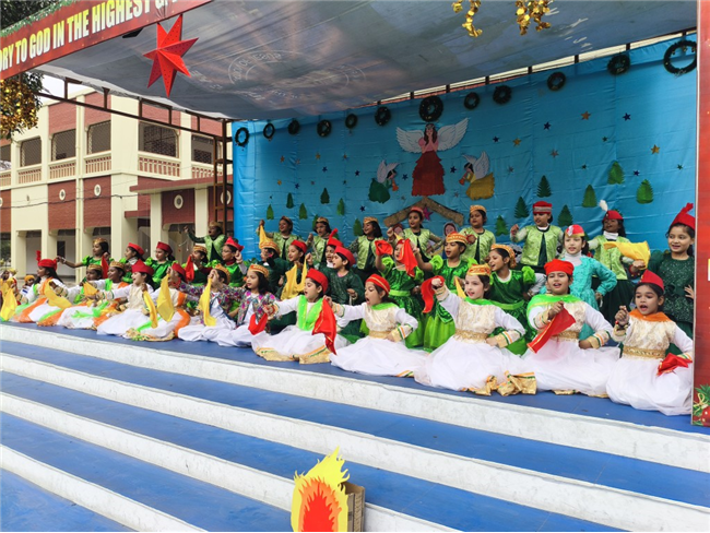 CLASS 1 & 2 CHRISTMAS ASSEMBLY