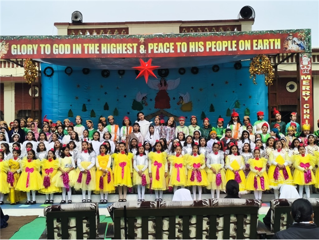 CLASS 1 & 2 CHRISTMAS ASSEMBLY