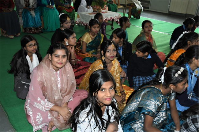 LONG ASSEMBLY BY  CLASS NURSERY & 1