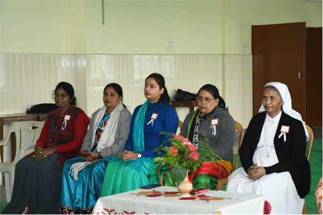 LONG ASSEMBLY BY  CLASS NURSERY & 1