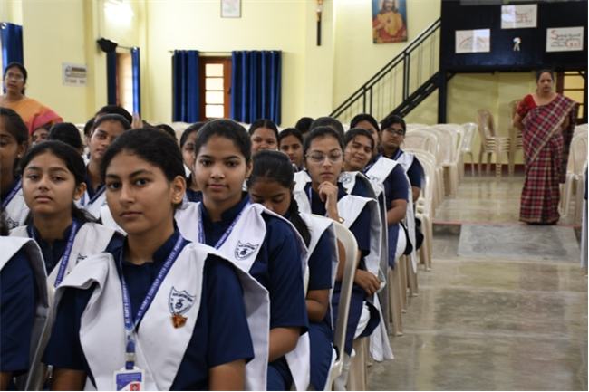 ORIENTATION PROGRAMME FOR CLASS 9- BY ALUMNAE ASSOCIATION