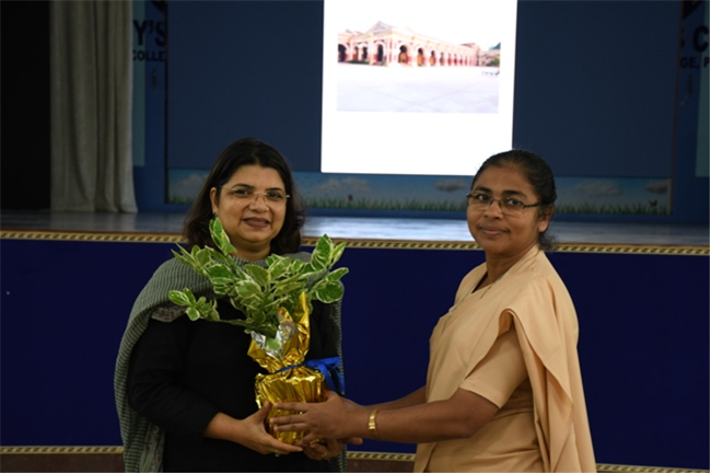 ORIENTATION PROGRAMME FOR CLASS 9- BY ALUMNAE ASSOCIATION