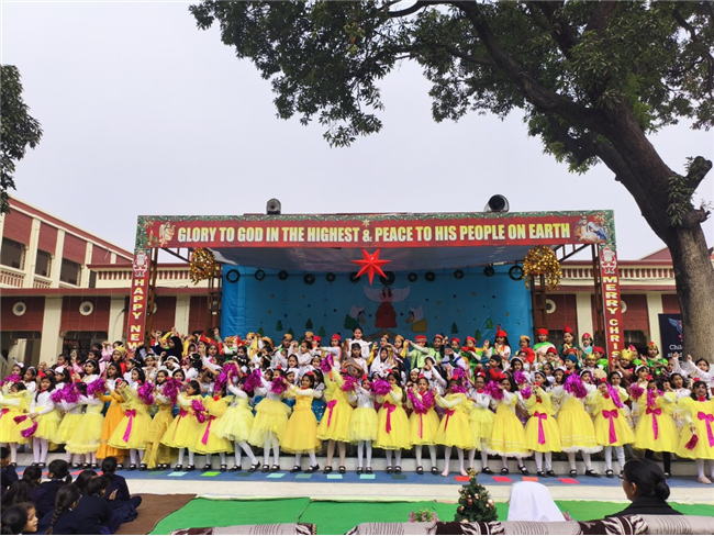 CLASS 1 & 2 CHRISTMAS ASSEMBLY
