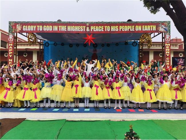 CLASS 1 & 2 CHRISTMAS ASSEMBLY