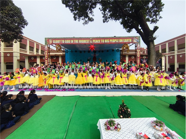 CLASS 1 & 2 CHRISTMAS ASSEMBLY