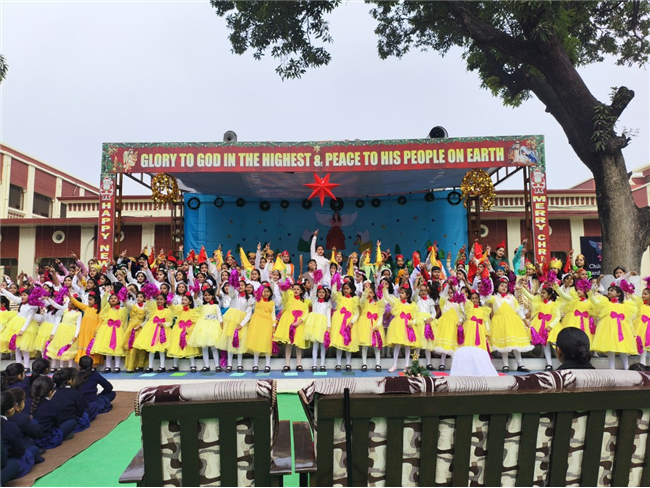 CLASS 1 & 2 CHRISTMAS ASSEMBLY