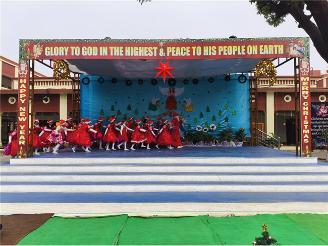 CLASS 1 & 2 CHRISTMAS ASSEMBLY