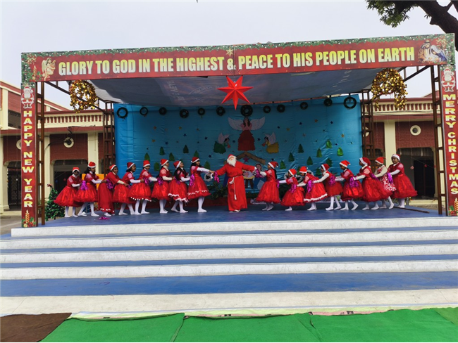 CLASS 1 & 2 CHRISTMAS ASSEMBLY