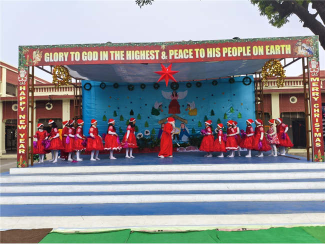 CLASS 1 & 2 CHRISTMAS ASSEMBLY