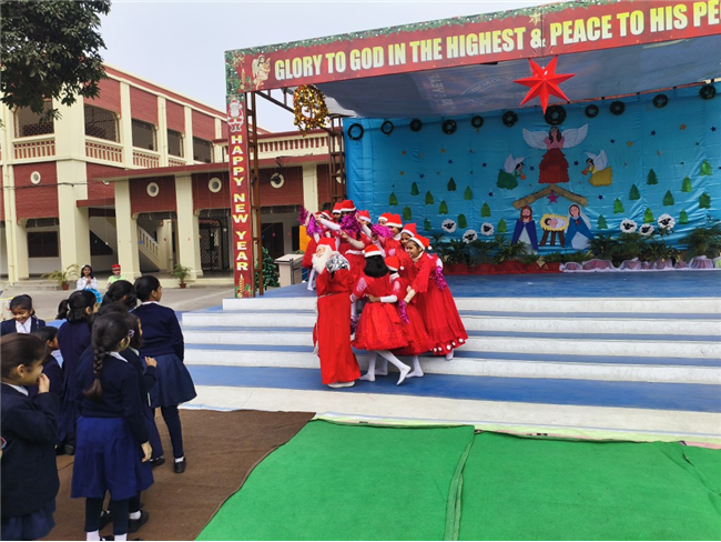 CLASS 1 & 2 CHRISTMAS ASSEMBLY