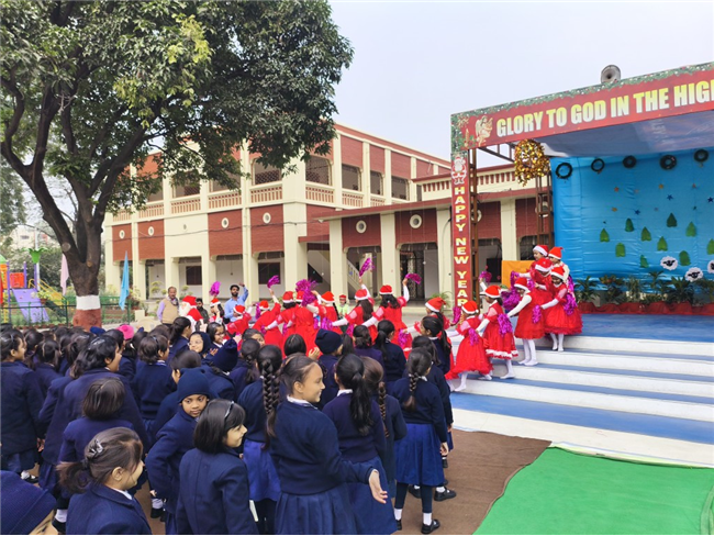 CLASS 1 & 2 CHRISTMAS ASSEMBLY