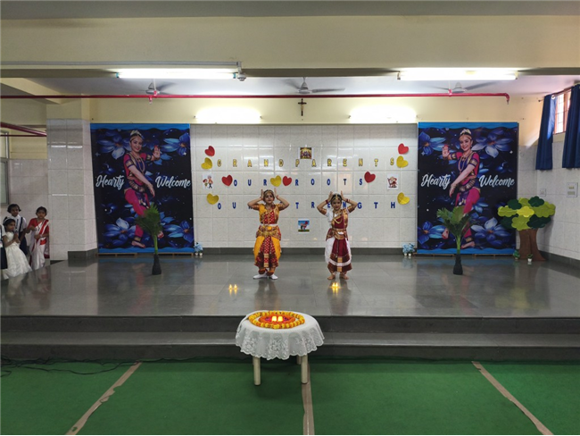 CLASS 1 - A LONG ASSEMBLY