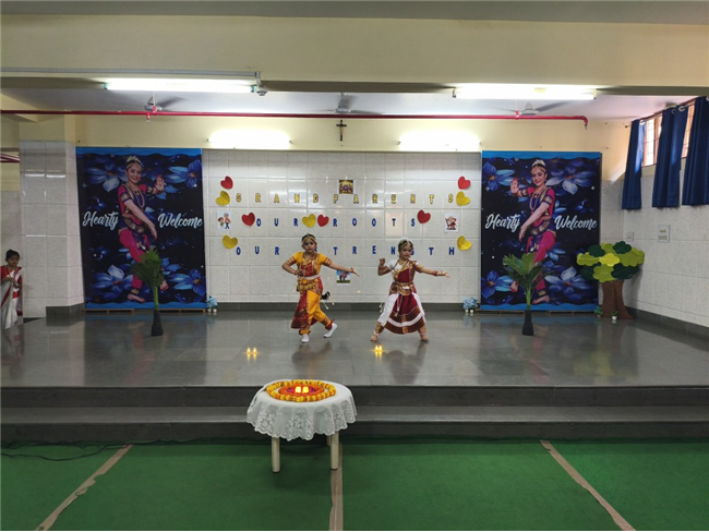 CLASS 1 - A LONG ASSEMBLY