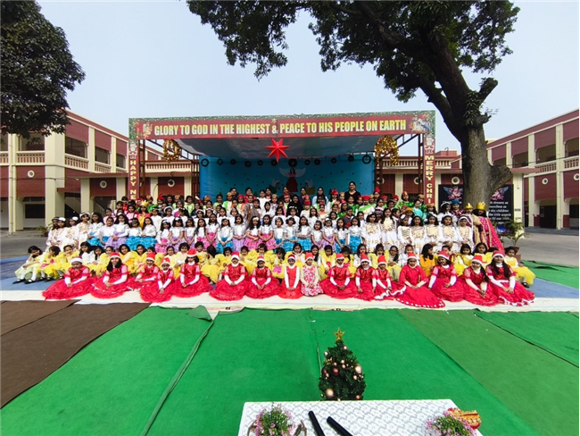 CLASS 1 & 2 CHRISTMAS ASSEMBLY