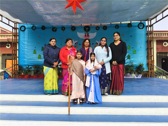 CLASS 1 & 2 CHRISTMAS ASSEMBLY