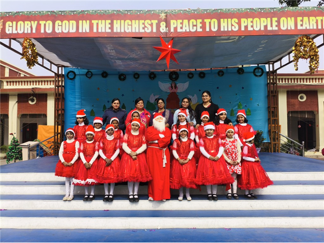 CLASS 1 & 2 CHRISTMAS ASSEMBLY