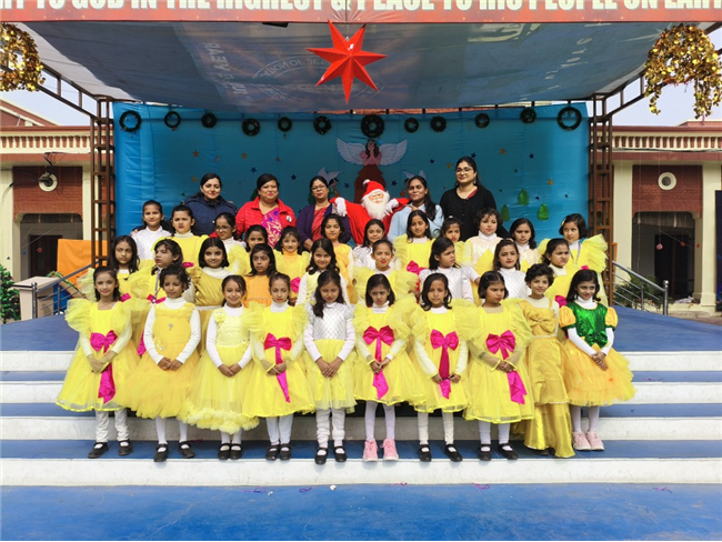 CLASS 1 & 2 CHRISTMAS ASSEMBLY