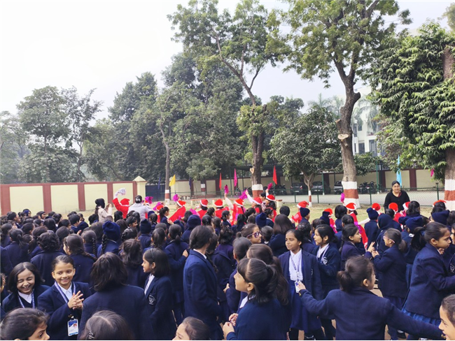 CLASS 1 & 2 CHRISTMAS ASSEMBLY