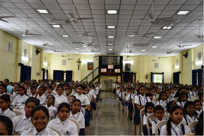 *LONG ASSEMBLY BY CLASS 4-C*