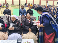 CLASS 1 & 2 CHRISTMAS ASSEMBLY