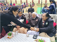 CLASS 1 & 2 CHRISTMAS ASSEMBLY