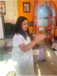 JPIC MEMBERS ORGANIZED A VISIT TO DHANRAJ OLD AGE HOME