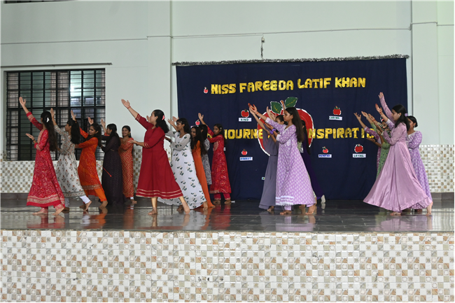 MISS FAREEDA LATIF KHAN FAREWELL