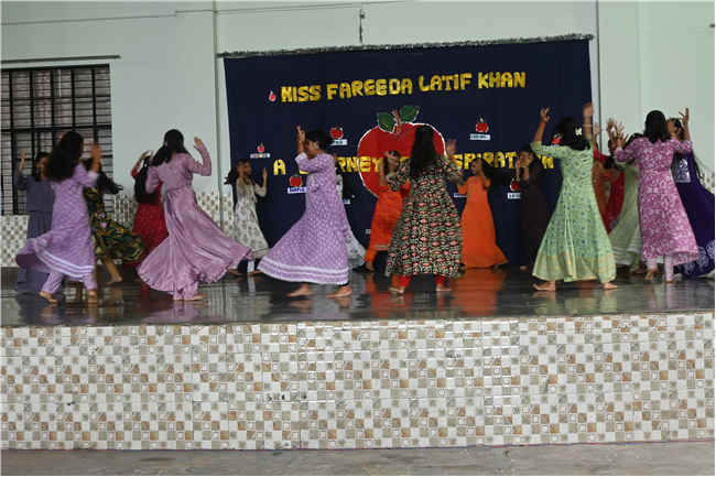 MISS FAREEDA LATIF KHAN FAREWELL