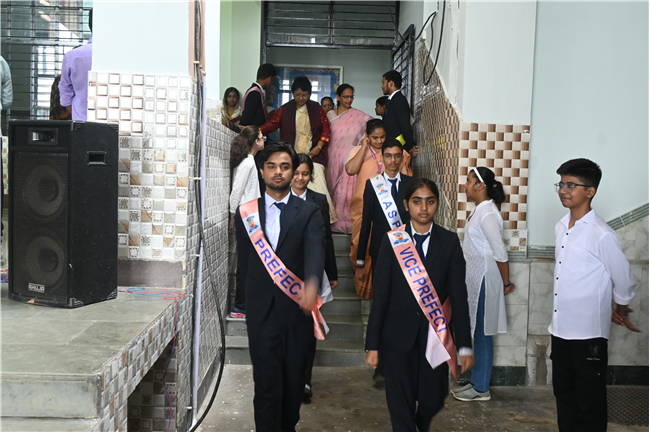 MISS FAREEDA LATIF KHAN FAREWELL