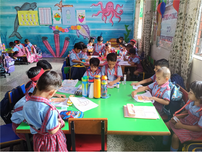 COLOURING COMPETITION