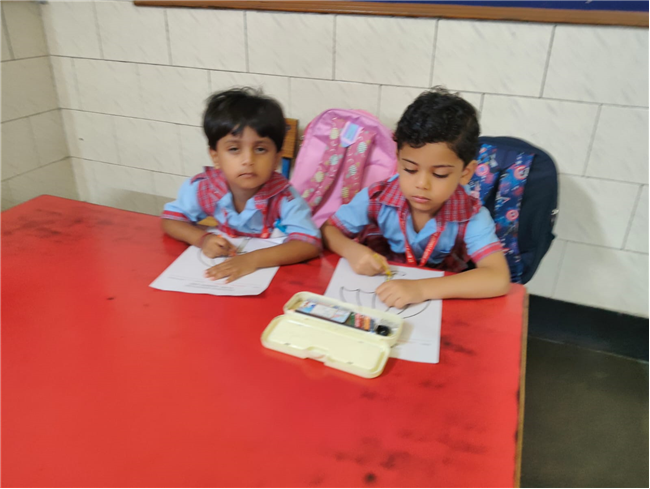 COLOURING COMPETITION