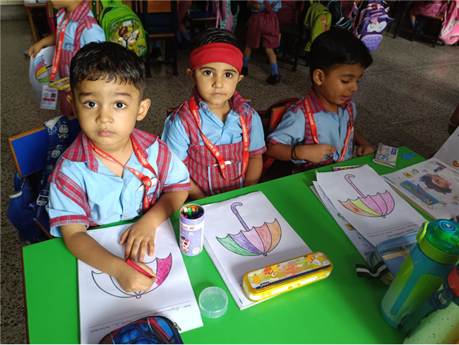 COLOURING COMPETITION