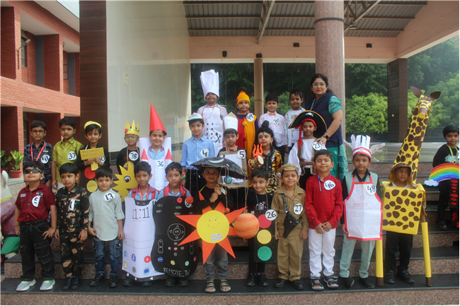 FANCY DRESS COMPETITION