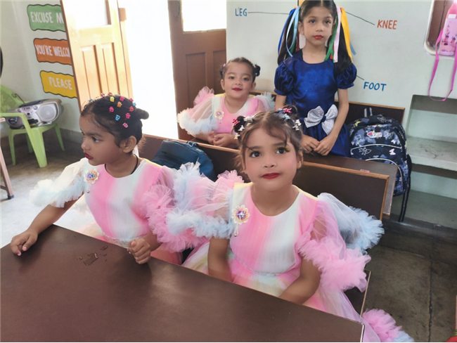 LKG E & F PARENT'S DAY CELEBRATION 2025-26