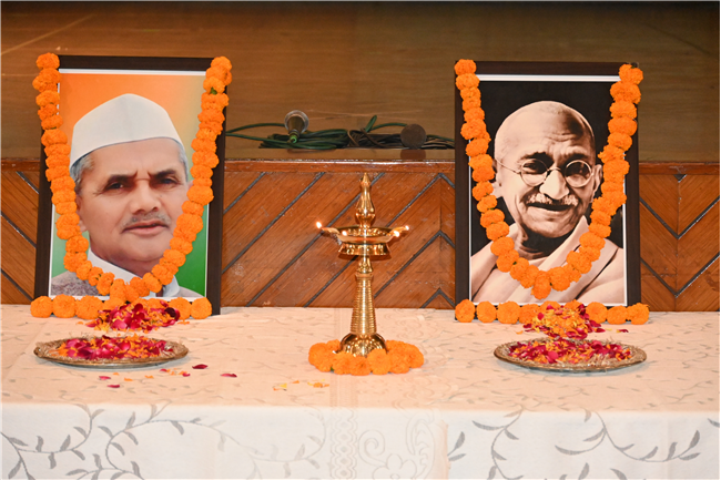 A TRIBUTE TO TRUTH AND SIMPLICITY: GANDHI JAYANTI CELEBRATED AT SOMERVILLE SCHOOL NOIDA