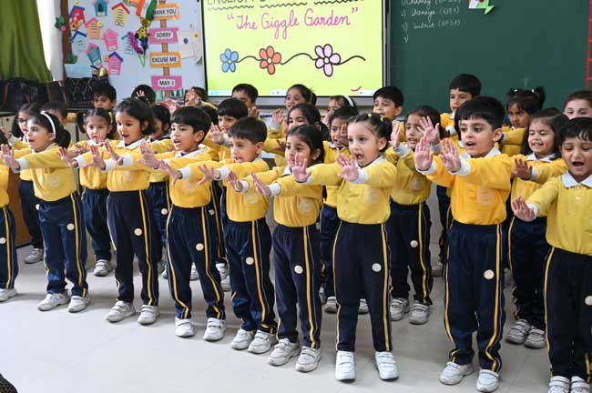 INTER-SECTION ENGLISH CHORAL RECITATION - CLASS NURSERY