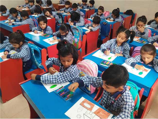 LKG Colouring Competition