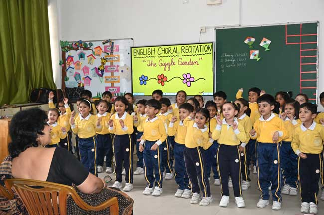 INTER-SECTION ENGLISH CHORAL RECITATION - CLASS NURSERY