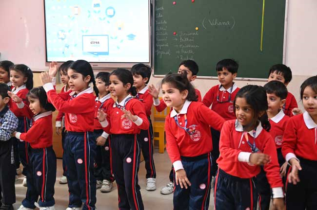 INTER-SECTION ENGLISH CHORAL RECITATION - CLASS NURSERY