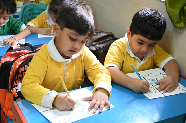 COLOURING COMPETITION PRE SCHOOL