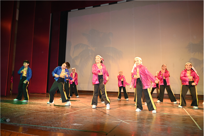 Inter section Dance Competition Class IV
