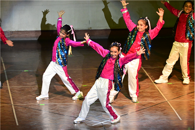Inter section Dance Competition Class IV