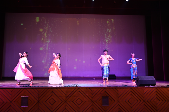 Honouring the Torchbearers: A Grand Teachers’ Day Celebration